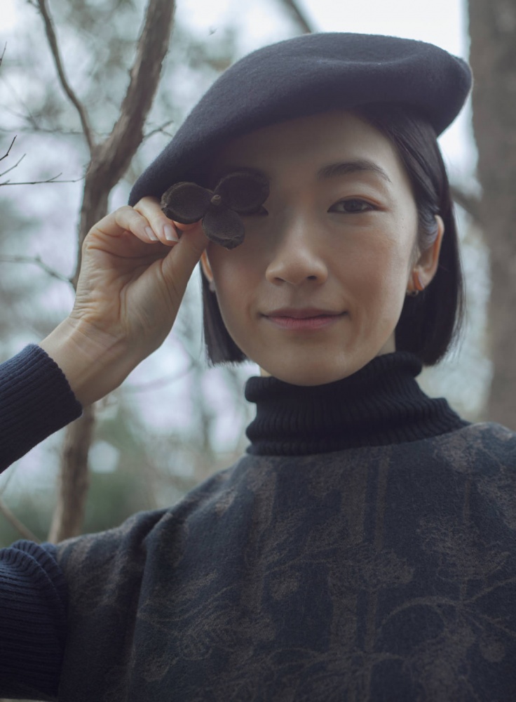 matohu 2026-27秋冬コレクション「木ノ実ひらふ」